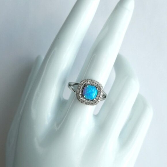 Blue opal CZ pave Halo Sterling silver ring size 8 🆕 - Picture 2 of 7